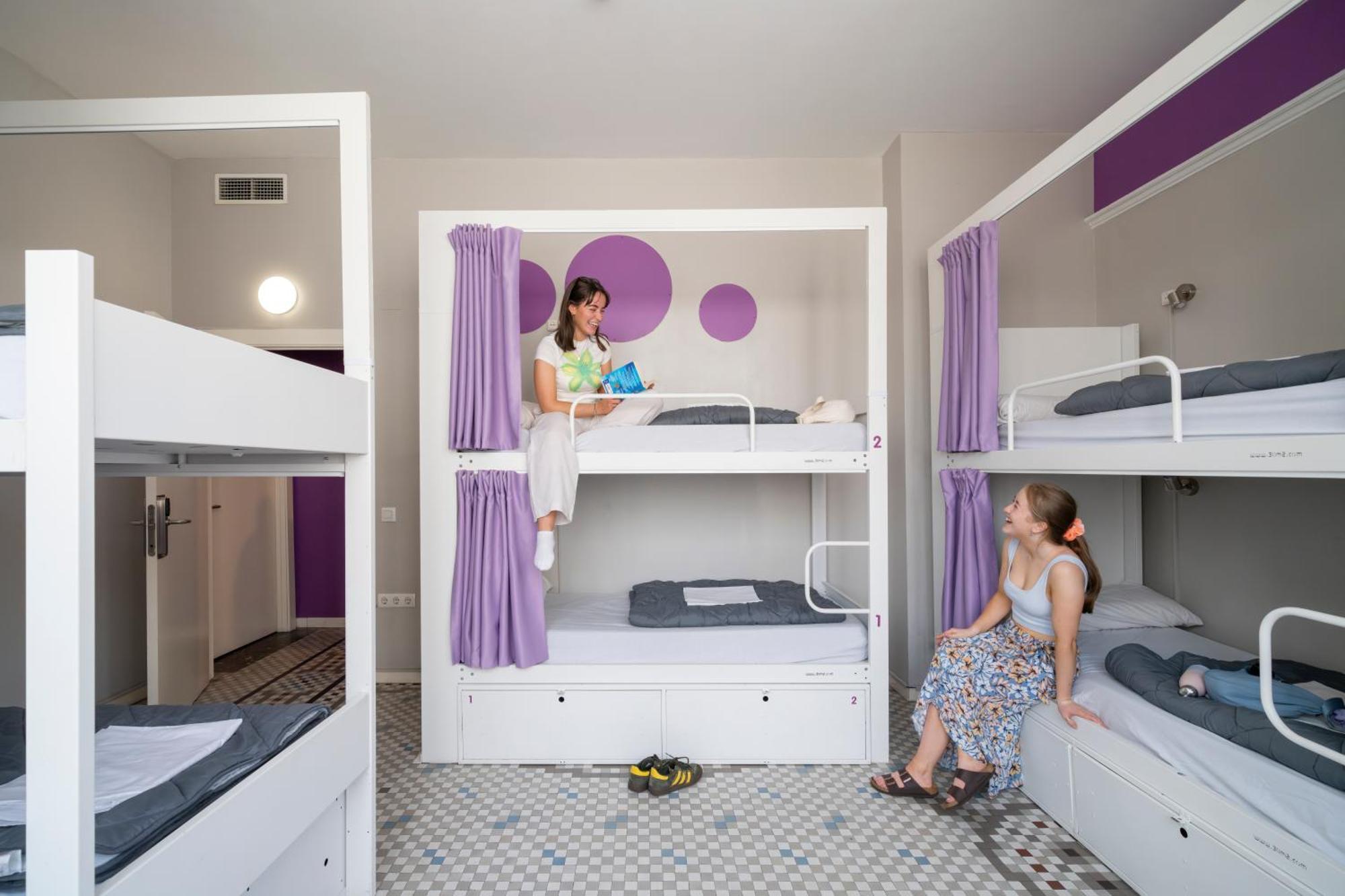 Purple Nest Hostel Valence Extérieur photo